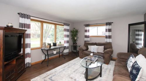 79 Wakawn Ave, Fond Du Lac, WI 54935-6246