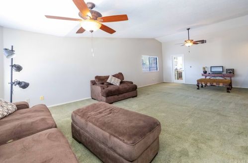 14811 Toft Dr, Lake Elsinore CA  92530-7408 exterior