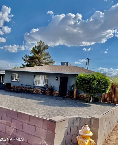 8806 30th Ave, Phoenix AZ  85051-3919 exterior