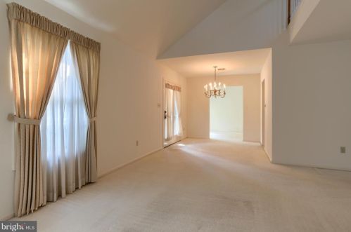 281 Crescent Dr, Swatara PA  17033-2335 exterior