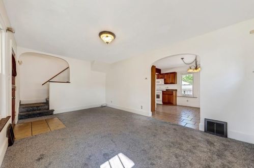 4 Garfield Ave, New Castle PA  16105-2536 exterior