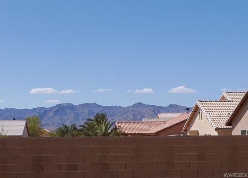 1668 Segovia Way, Bullhead City, AZ 86426-8336