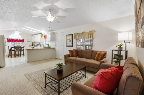 2128 Hacienda Ln, Modesto CA  95350-0207 exterior