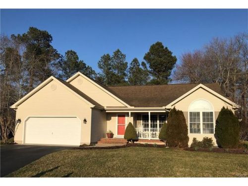 120 Ocean Farm Dr, Frankford, DE 19945-4757