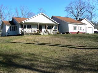 564 Idlewild Dr, Ravenscroft, TN 38583-3117