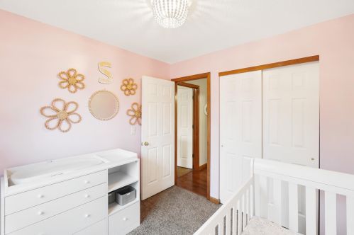 421 Ripple Creek Dr, Covington KY  41018-2684 exterior