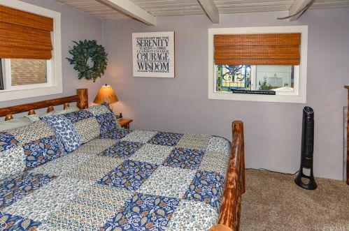 1063 H Ln, Big Bear City CA  92314-9693 exterior