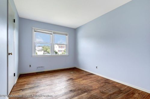 115 Taft Dr, Bricktown NJ  08724-2725 exterior