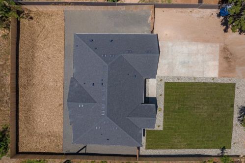 6081 Maxwood Dr, Paradise CA  95969-4348 exterior