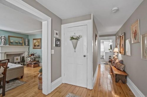 130 Osborne Hill Rd, Fishkill NY  12524-2515 exterior