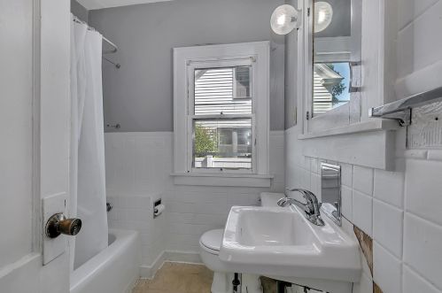 727 Washington Memorial Dr, Saint Cloud MN 56301-4065 exterior