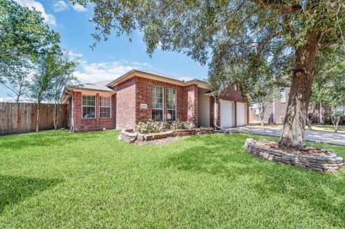 22323 Tea Rose Ct, Richmond, TX 77407-2067