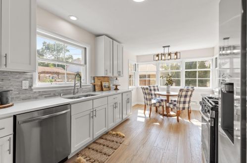 185 85th St, Milwaukee WI  53226-4601 exterior