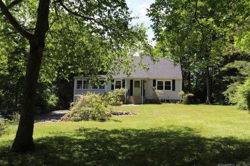 419 Chamberlain Hill Rd, Higganum, CT 06441-4067
