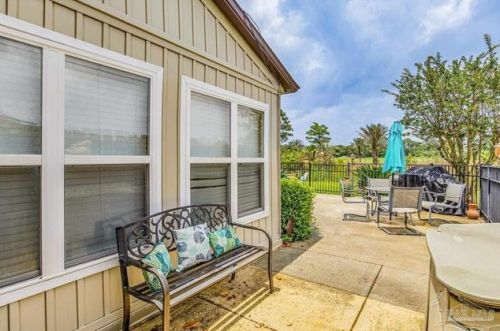 4810 Huron Dr, Pensacola FL  32507-8739 exterior