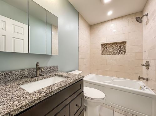 74 Forest Glen Rd, Springfield MA  01106-1115 exterior