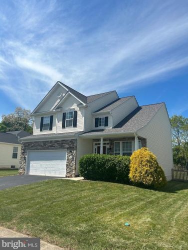 263 Hughs Rd, Charles Town WV  25414-4978 exterior