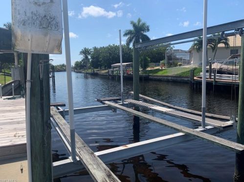 3714 12th Ct, Cape Coral, FL 33904-4762