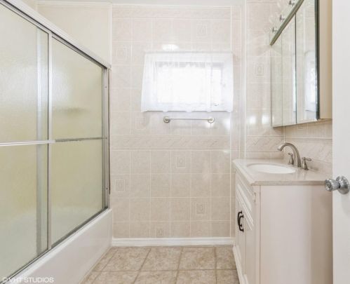 240 Conkey St, Hammond IN  46320-3002 exterior