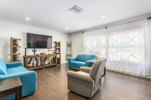1165 Chestnut Ave, Beaumont, CA 92223-1956