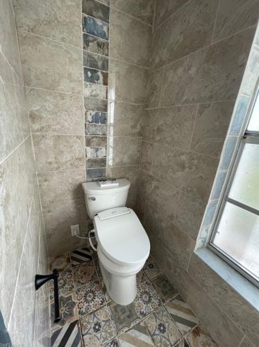 218 Roosevelt Ave, Lehigh Acres FL 33972-1200 exterior