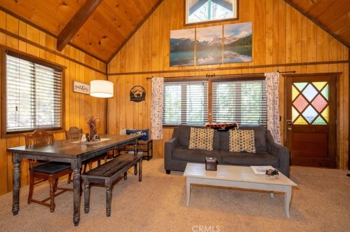 423 Sugarloaf Blvd, Big Bear City, CA 92314-9354