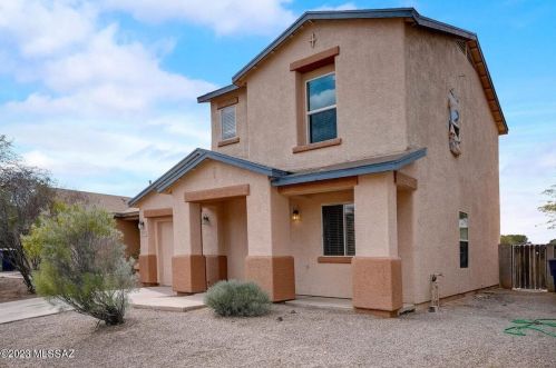 5672 Vine Ave, Tucson, AZ 85706-2116