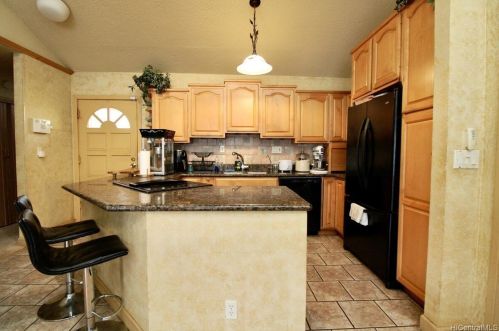 92-1203 Makamai Pl, Kapolei HI  96707-1508 exterior