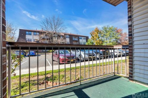 1201 Green Hollow Dr, Iselin NJ  08830-2943 exterior