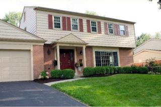 5637 Bayberry Dr, Cincinnati, OH 45242-8015