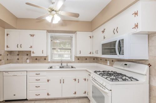 4504 Vance Rd, Fort Worth TX  76180-8160 exterior