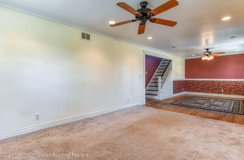 43 Piersoll Rd, Old Bridge NJ  08857-1536 exterior