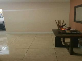 9585 34th Ave, Miami, FL 33147-2727