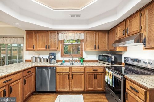 8613 Old Mill Ln, Spotsylvania, VA 22551-3312