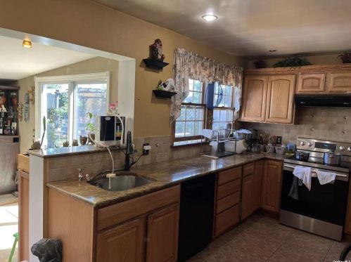 4016 Jean Ave, Bethpage NY  11714-4521 exterior