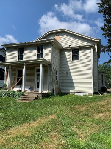 3464 Cheviot Ave, Cincinnati, OH 45211-5622