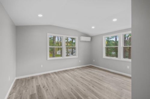 193 Pinehaven Rd, Coventry RI 02816-8934 exterior