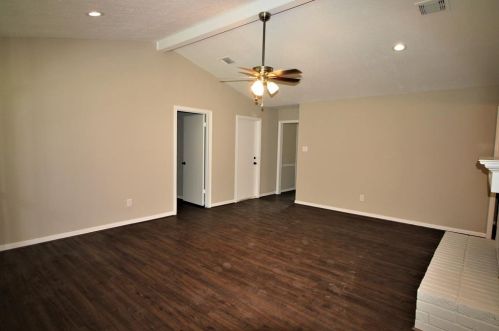 2918 Hamm Rd, Pearland TX  77581-5550 exterior