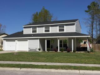 109 Foxfire Ct, Summerville, SC 29483-1820