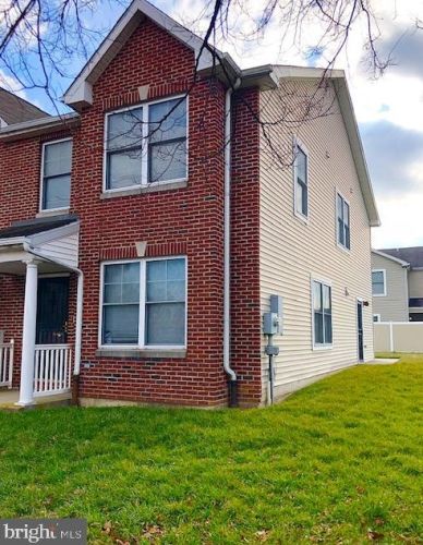 4502 Aspen St, Philadelphia, PA 19139-2101
