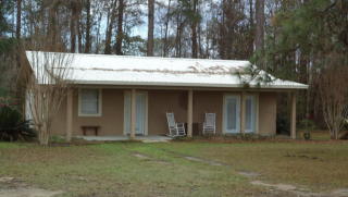 2582 Clayton Rd, Sunny Hills, FL 32428-5209