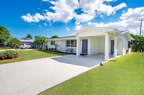 8630 11th Ct, Hollywood, FL 33024-4812