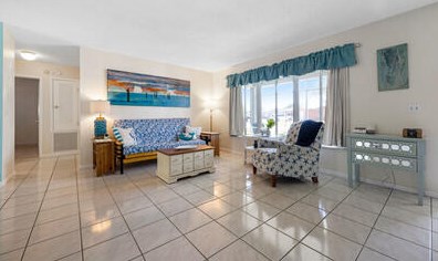 225 Arbor Ave, Fort Pierce, FL 34952-1311
