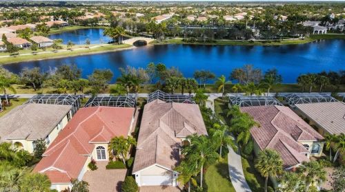 28600 Wahoo Dr, Bonita Springs, FL 34135-5305