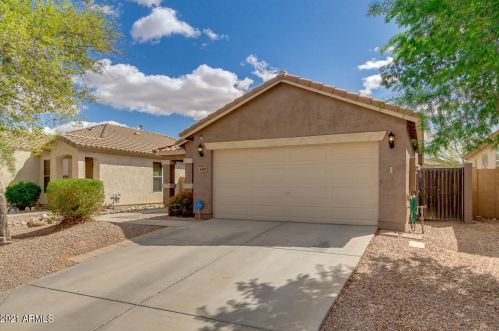 3207 Belle Ave, Queen Creek, AZ 85142-3004