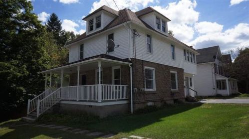 55 Lincoln Pl, Liberty, NY 12754-1731
