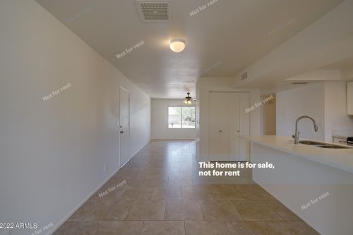 2157 Behrend Dr, Phoenix AZ  85027-4125 exterior