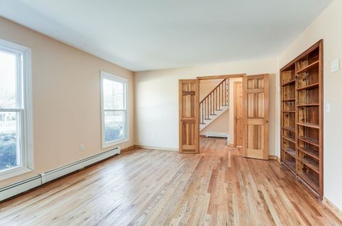 12 Ramblewood Rd, Shoreham NY  11786-2300 exterior