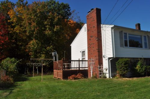 29 Scotland Ave, Salem, NH 03079-2228