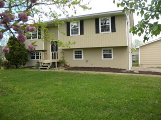 802 Pleasant Valley Rd, Seymour TN  37865-3429 exterior